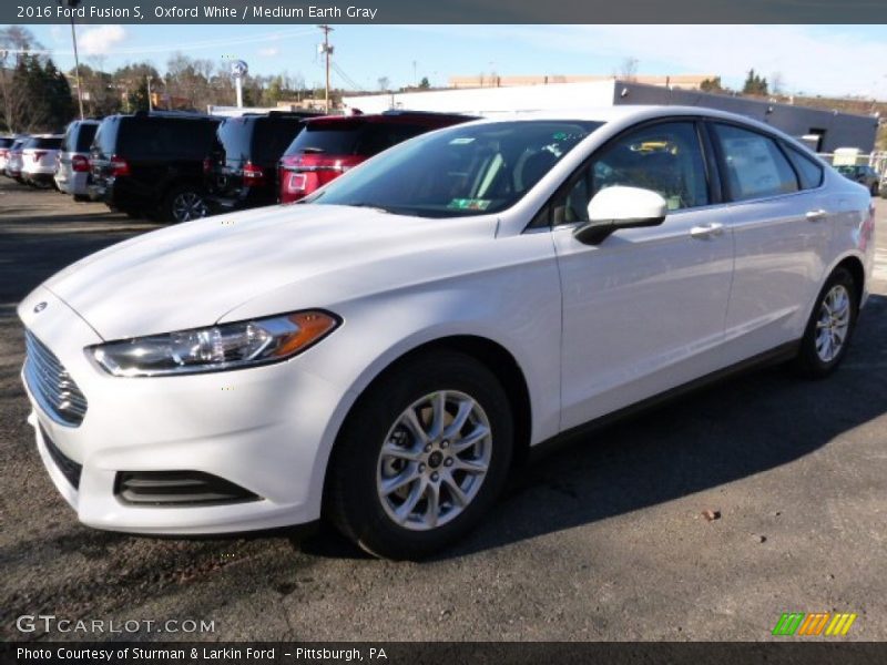Oxford White / Medium Earth Gray 2016 Ford Fusion S