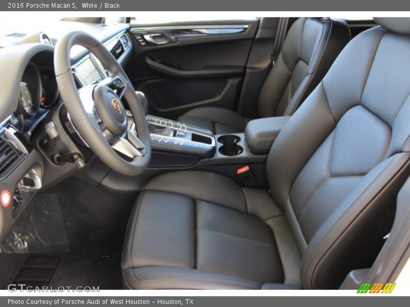 White / Black 2016 Porsche Macan S