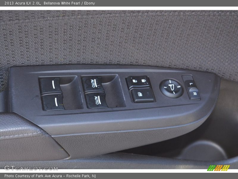 Bellanova White Pearl / Ebony 2013 Acura ILX 2.0L