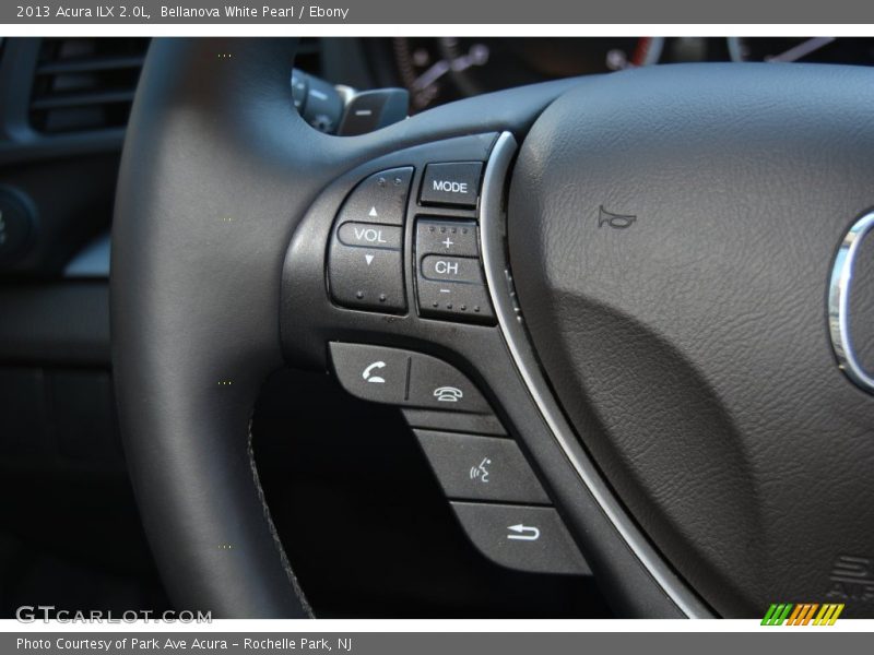 Bellanova White Pearl / Ebony 2013 Acura ILX 2.0L