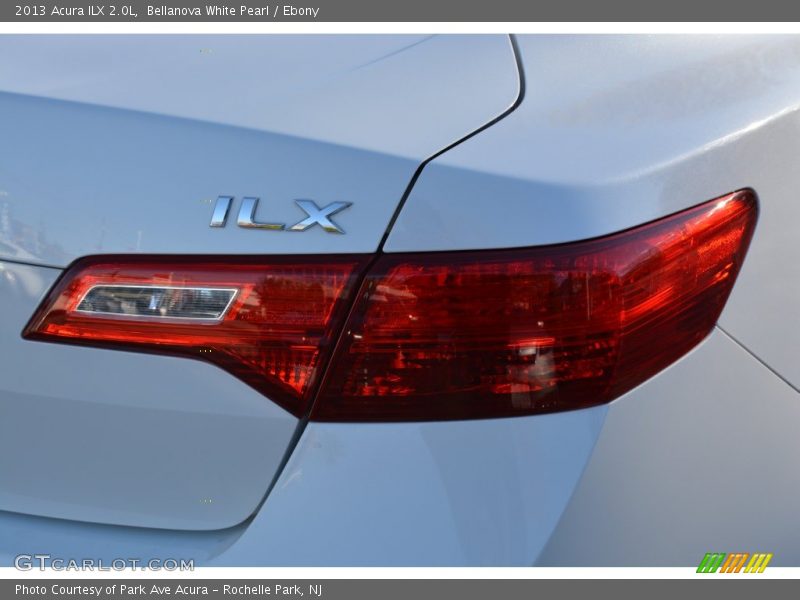 Bellanova White Pearl / Ebony 2013 Acura ILX 2.0L
