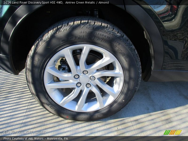 Aintree Green Metallic / Almond 2016 Land Rover Discovery Sport HSE 4WD