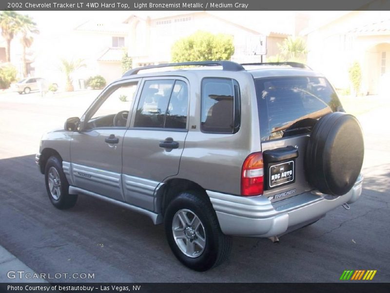Light Bronzemist Metallic / Medium Gray 2002 Chevrolet Tracker LT 4WD Hard Top