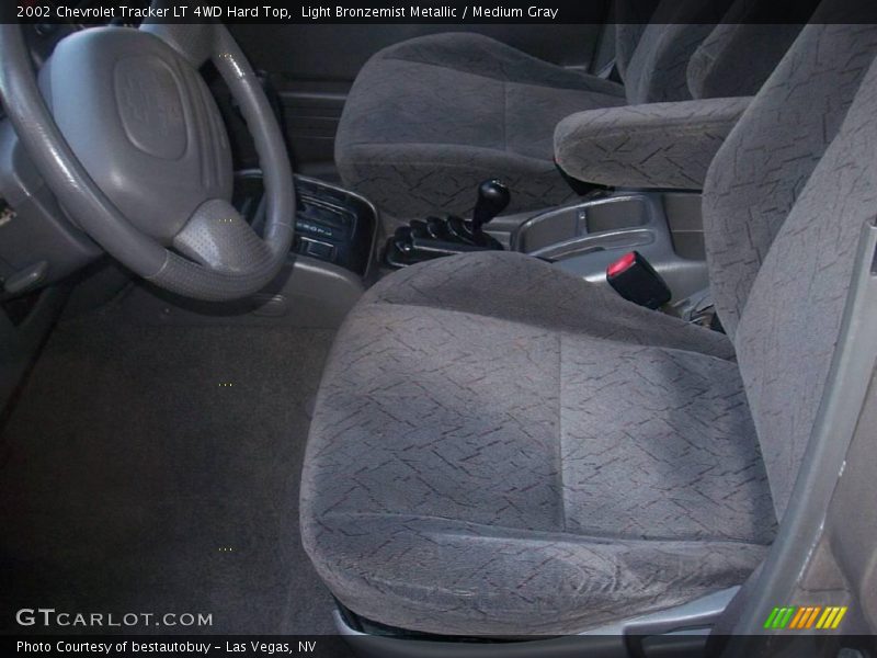 Light Bronzemist Metallic / Medium Gray 2002 Chevrolet Tracker LT 4WD Hard Top