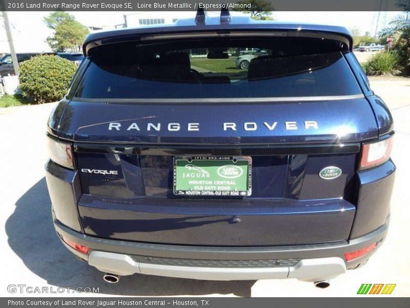 Loire Blue Metalllic / Espresso/Almond 2016 Land Rover Range Rover Evoque SE