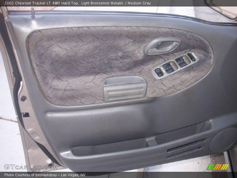Light Bronzemist Metallic / Medium Gray 2002 Chevrolet Tracker LT 4WD Hard Top