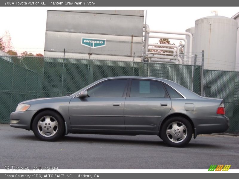 Phantom Gray Pearl / Ivory 2004 Toyota Avalon XL