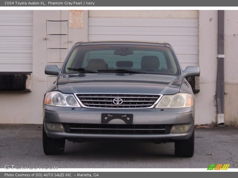 Phantom Gray Pearl / Ivory 2004 Toyota Avalon XL