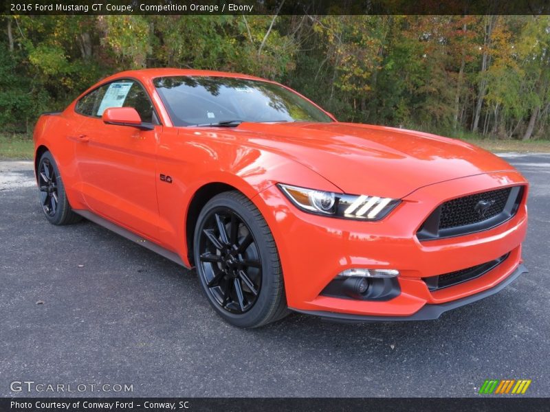 Front 3/4 View of 2016 Mustang GT Coupe