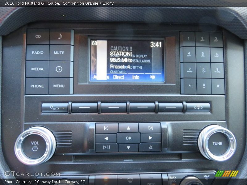 Controls of 2016 Mustang GT Coupe