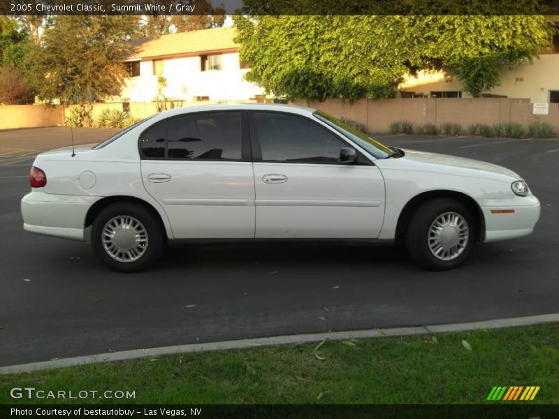 Summit White / Gray 2005 Chevrolet Classic
