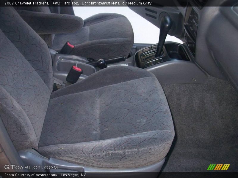 Light Bronzemist Metallic / Medium Gray 2002 Chevrolet Tracker LT 4WD Hard Top