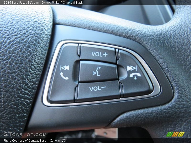 Oxford White / Charcoal Black 2016 Ford Focus S Sedan