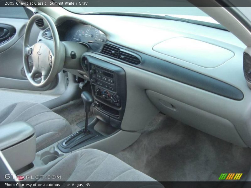 Summit White / Gray 2005 Chevrolet Classic