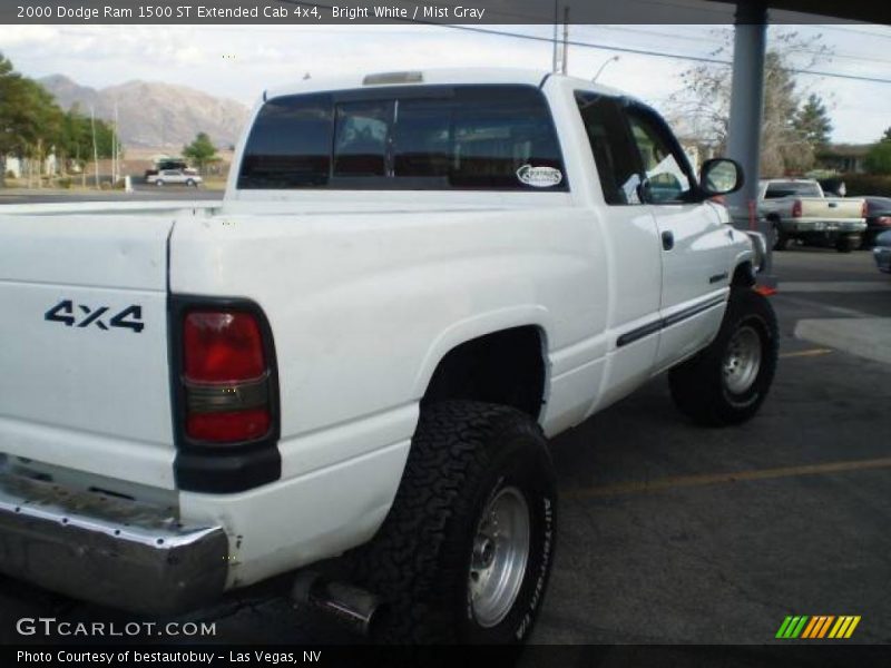 Bright White / Mist Gray 2000 Dodge Ram 1500 ST Extended Cab 4x4