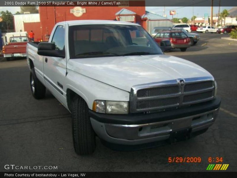 Bright White / Camel/Tan 2001 Dodge Ram 2500 ST Regular Cab