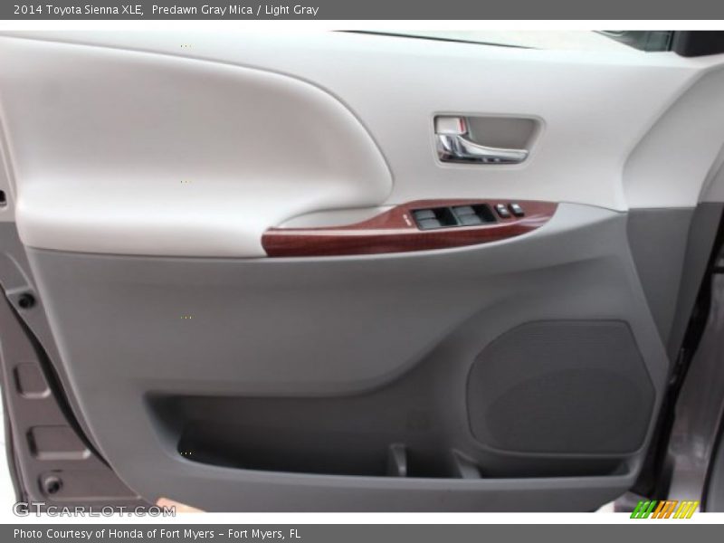 Predawn Gray Mica / Light Gray 2014 Toyota Sienna XLE