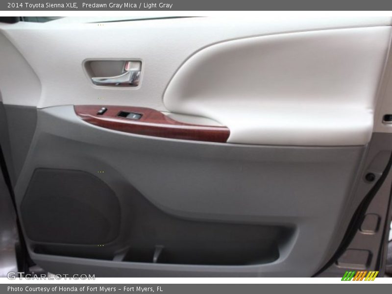 Predawn Gray Mica / Light Gray 2014 Toyota Sienna XLE