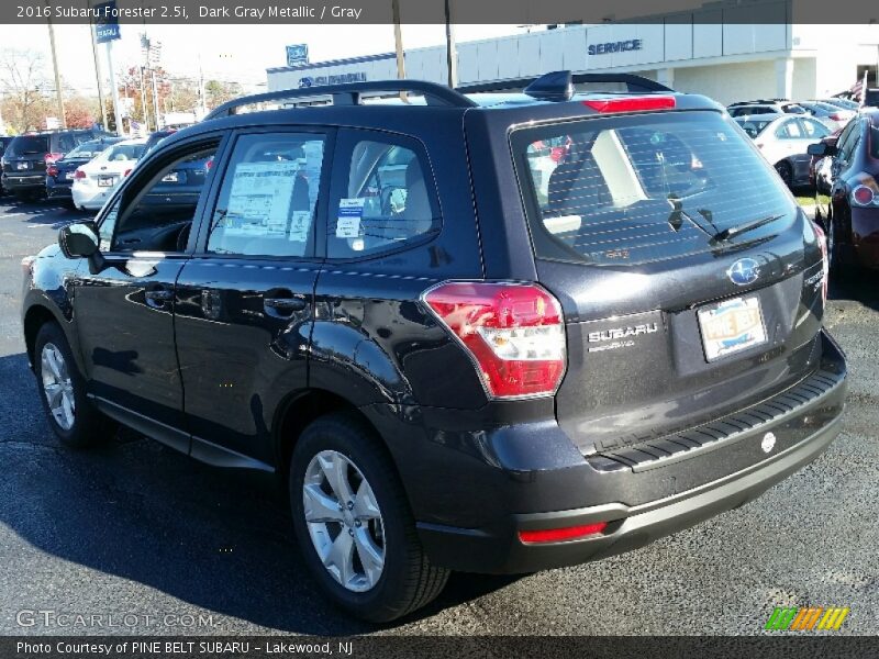 Dark Gray Metallic / Gray 2016 Subaru Forester 2.5i