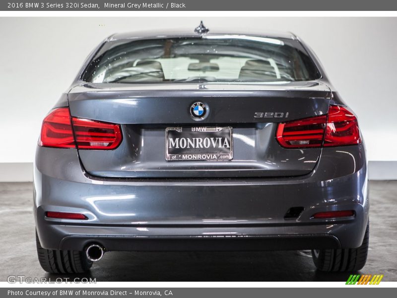 Mineral Grey Metallic / Black 2016 BMW 3 Series 320i Sedan