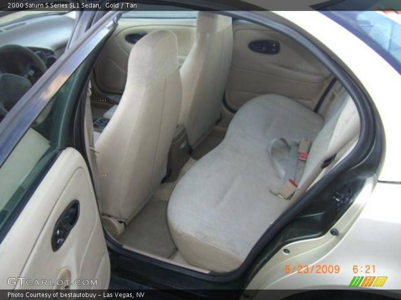 Gold / Tan 2000 Saturn S Series SL1 Sedan