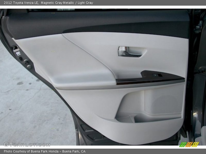 Magnetic Gray Metallic / Light Gray 2012 Toyota Venza LE