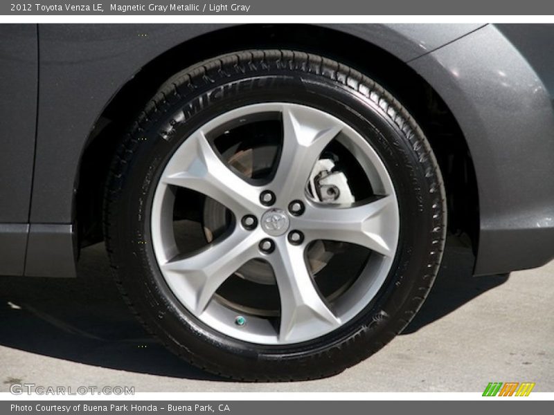 Magnetic Gray Metallic / Light Gray 2012 Toyota Venza LE