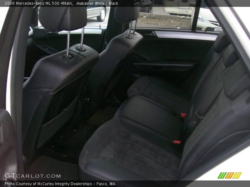 Alabaster White / Black 2006 Mercedes-Benz ML 500 4Matic