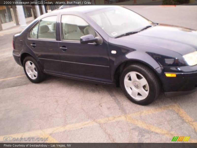 Atlantic Blue Pearl / Gray 2000 Volkswagen Jetta GLS Sedan