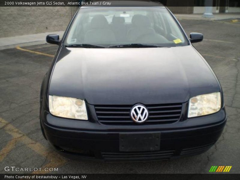 Atlantic Blue Pearl / Gray 2000 Volkswagen Jetta GLS Sedan