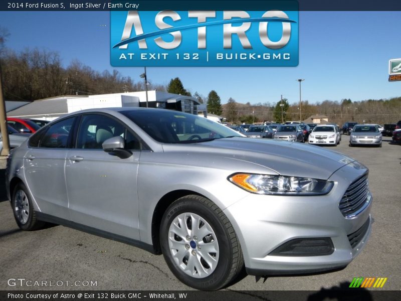 Ingot Silver / Earth Gray 2014 Ford Fusion S