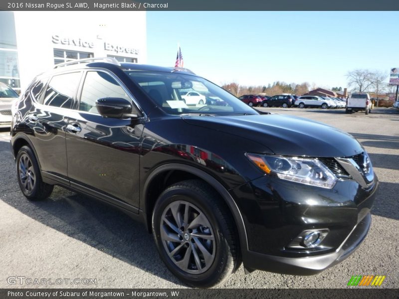 Magnetic Black / Charcoal 2016 Nissan Rogue SL AWD