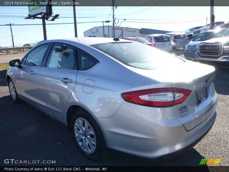 Ingot Silver / Earth Gray 2014 Ford Fusion S