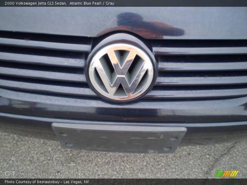 Atlantic Blue Pearl / Gray 2000 Volkswagen Jetta GLS Sedan