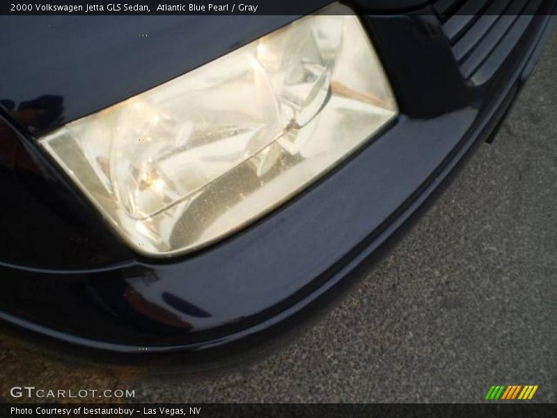 Atlantic Blue Pearl / Gray 2000 Volkswagen Jetta GLS Sedan