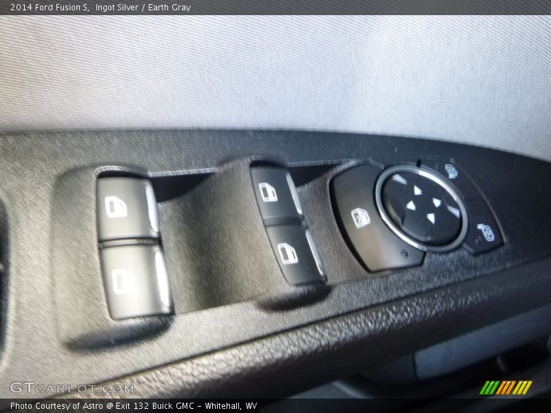 Ingot Silver / Earth Gray 2014 Ford Fusion S