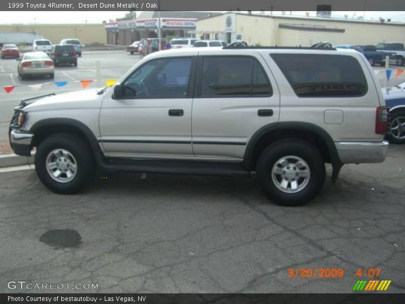 Desert Dune Metallic / Oak 1999 Toyota 4Runner