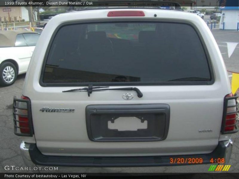 Desert Dune Metallic / Oak 1999 Toyota 4Runner