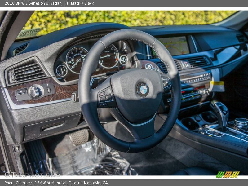 Jet Black / Black 2016 BMW 5 Series 528i Sedan