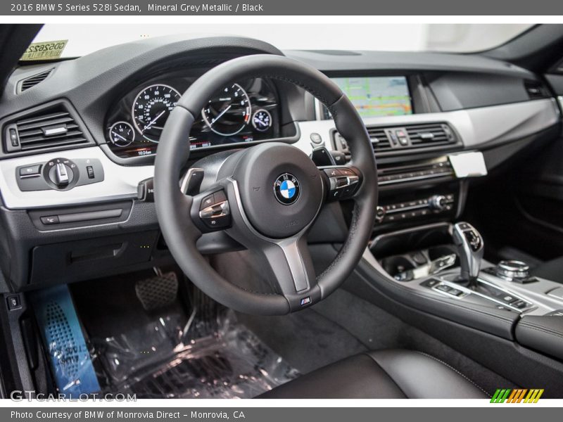 Mineral Grey Metallic / Black 2016 BMW 5 Series 528i Sedan