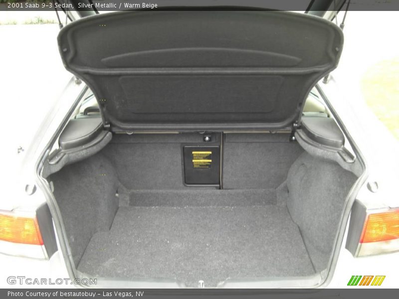 Silver Metallic / Warm Beige 2001 Saab 9-3 Sedan