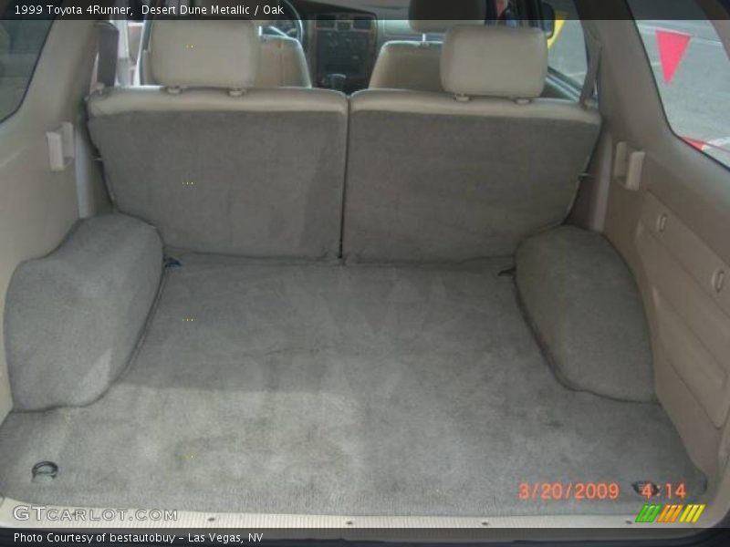 Desert Dune Metallic / Oak 1999 Toyota 4Runner