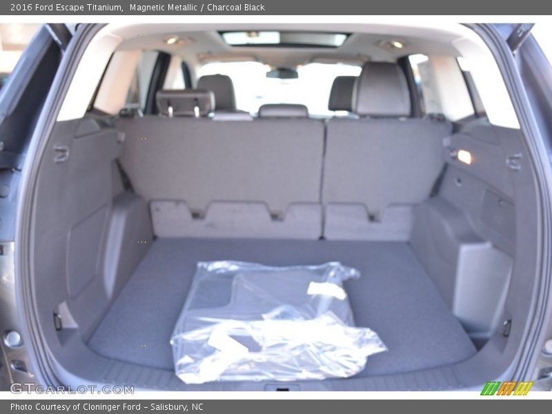 Magnetic Metallic / Charcoal Black 2016 Ford Escape Titanium