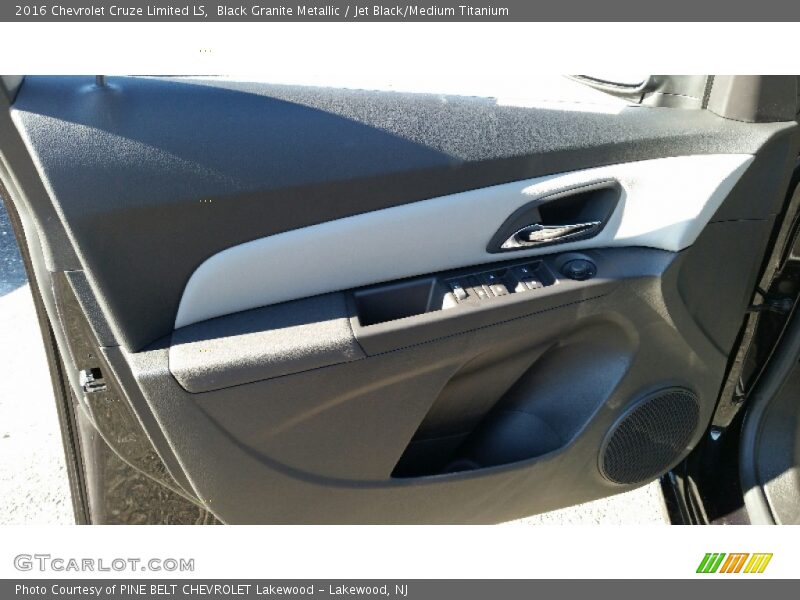 Black Granite Metallic / Jet Black/Medium Titanium 2016 Chevrolet Cruze Limited LS