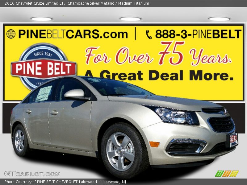 Champagne Silver Metallic / Medium Titanium 2016 Chevrolet Cruze Limited LT