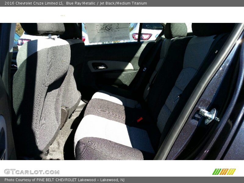 Blue Ray Metallic / Jet Black/Medium Titanium 2016 Chevrolet Cruze Limited LS