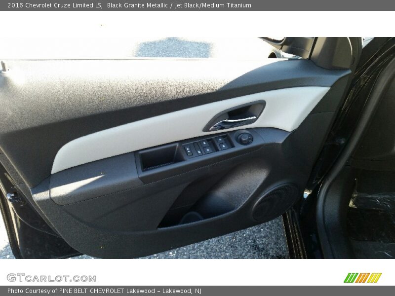 Black Granite Metallic / Jet Black/Medium Titanium 2016 Chevrolet Cruze Limited LS