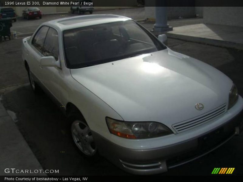 Diamond White Pearl / Beige 1996 Lexus ES 300