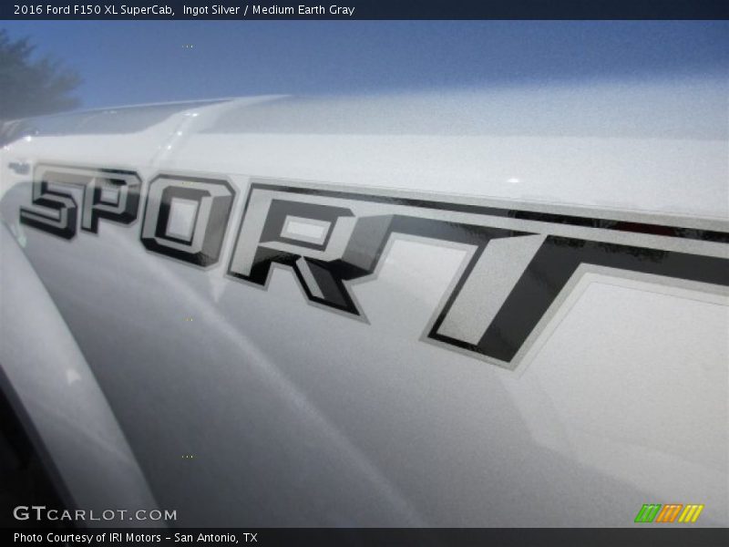 Ingot Silver / Medium Earth Gray 2016 Ford F150 XL SuperCab