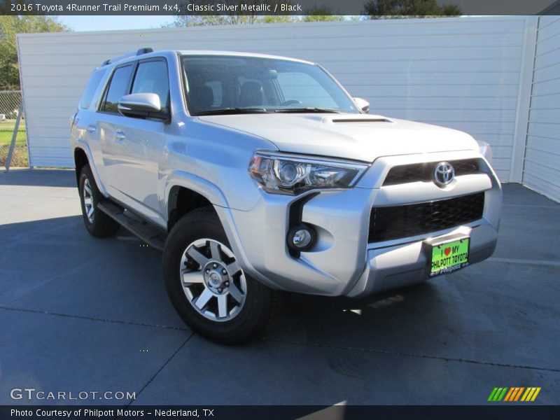 Classic Silver Metallic / Black 2016 Toyota 4Runner Trail Premium 4x4
